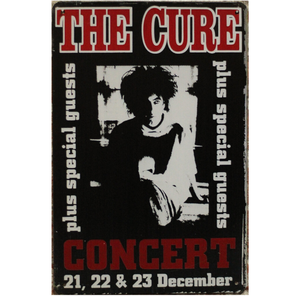 Metalen bord The cure