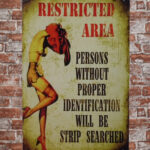 Metalen bord Restricted area — foto 2