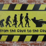 Metalen bord From the cave — foto 2