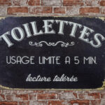 Metalen bord Toilettes — foto 2
