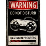 Metalen bord Warning Gaming in progress