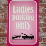 Metalen bord Ladies parking — foto 2