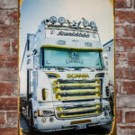Metalen bord Scania wit — foto 2