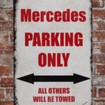 Metalen bord Mercedes parking — foto 2