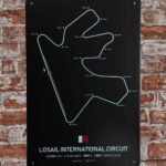 Metalen bord Losail International — foto 2