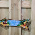 Houten bord Enjoy beach — foto 2
