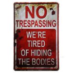 Metalen bord No Trespassing